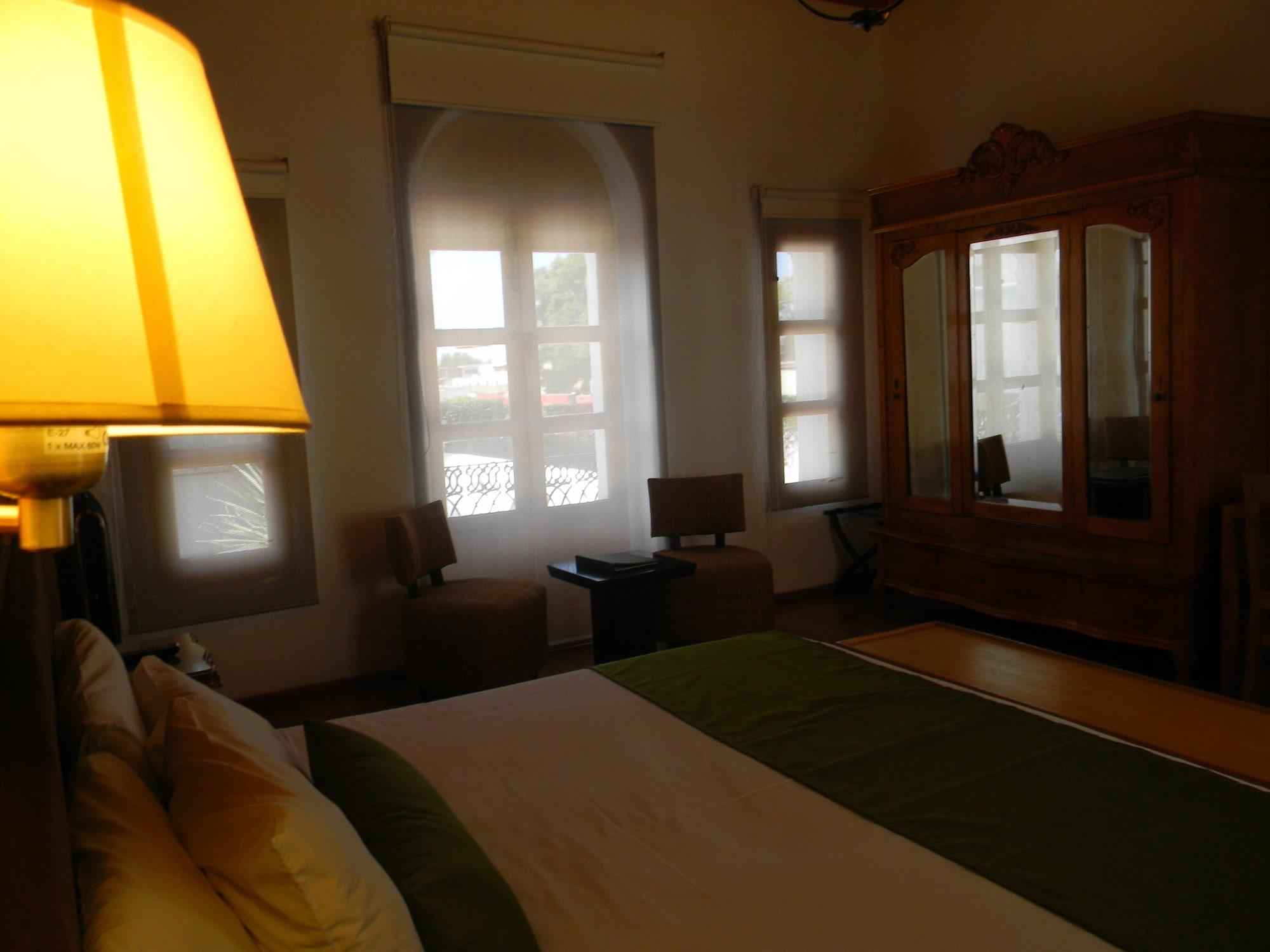 Hotel Quinta Lucca Керетаро Экстерьер фото