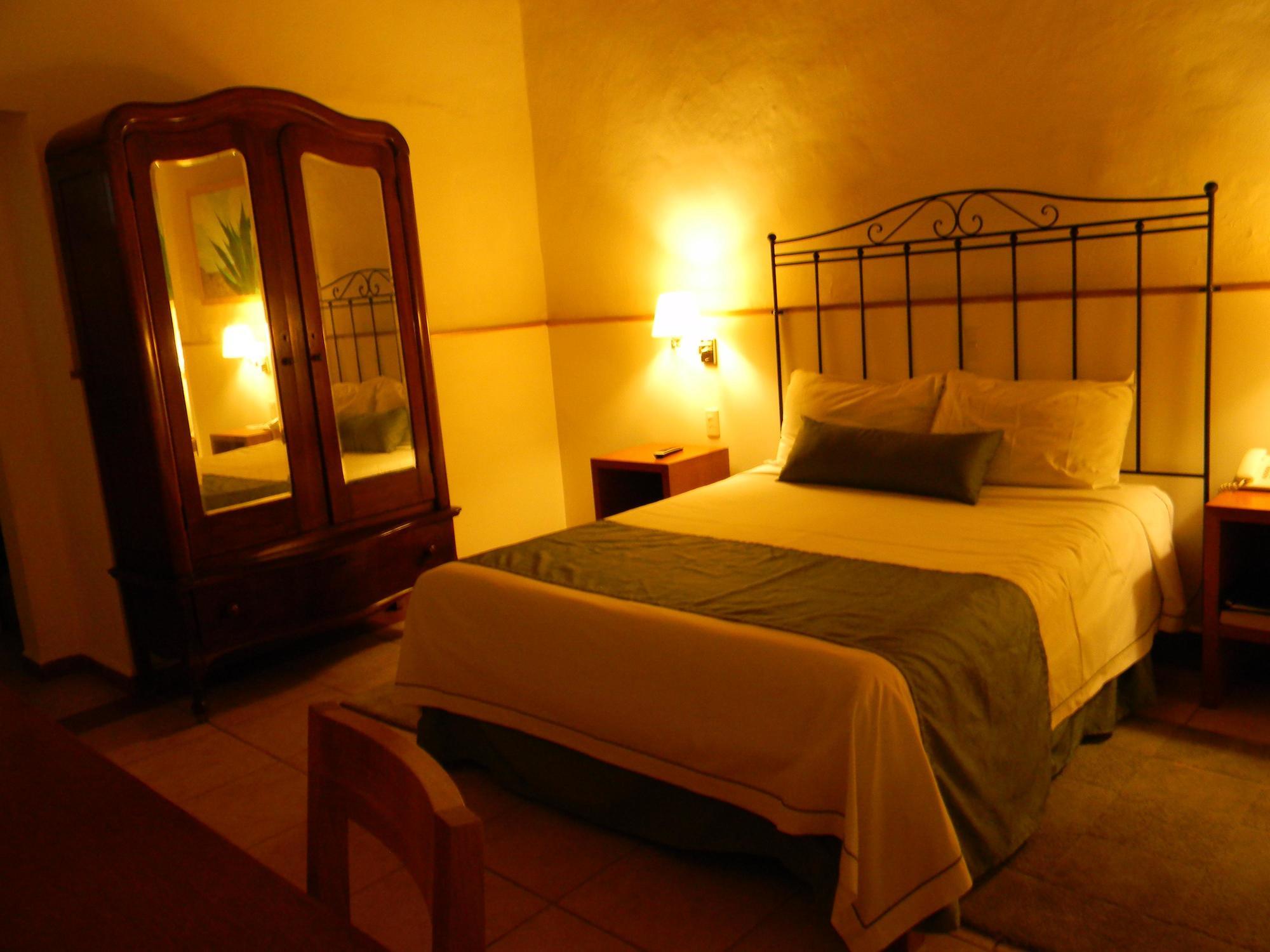 Hotel Quinta Lucca Керетаро Экстерьер фото